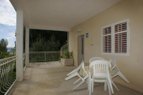  Apartment Podgora 2593a  Подгора